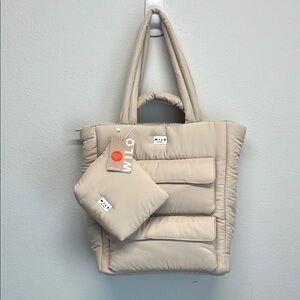 Wilo The Label ~ Clay Cargo Pocket Travel Bag ✈️